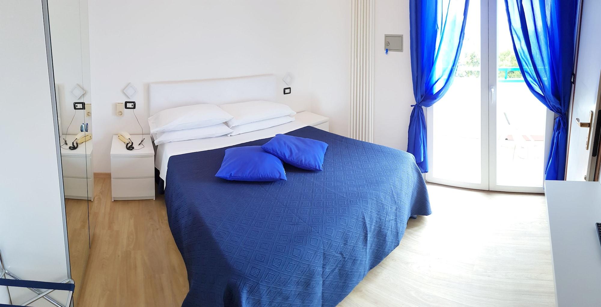 Mare Blu -- Boutique Hotel Pineto