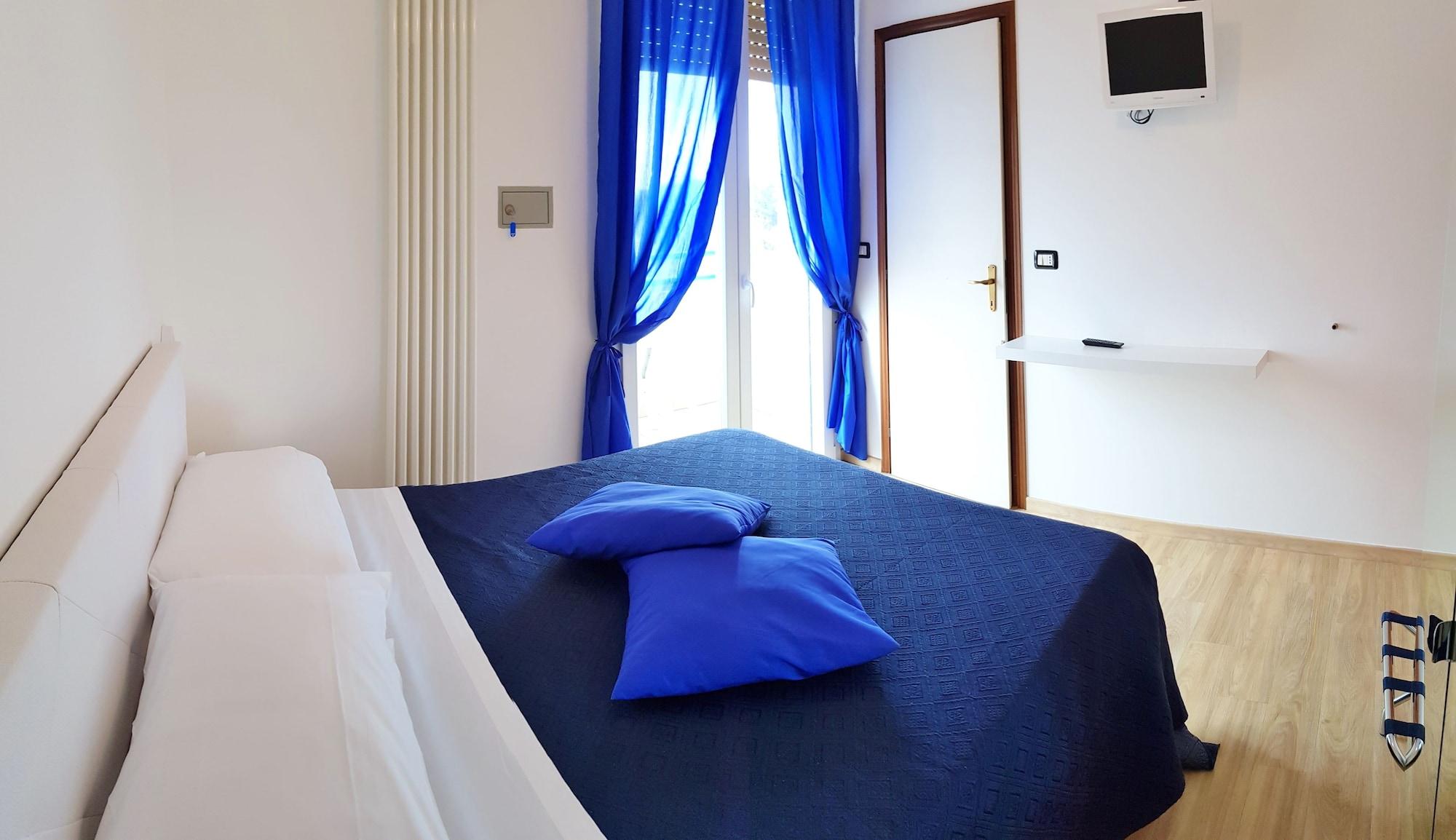 Mare Blu -- Boutique Hotel Pineto