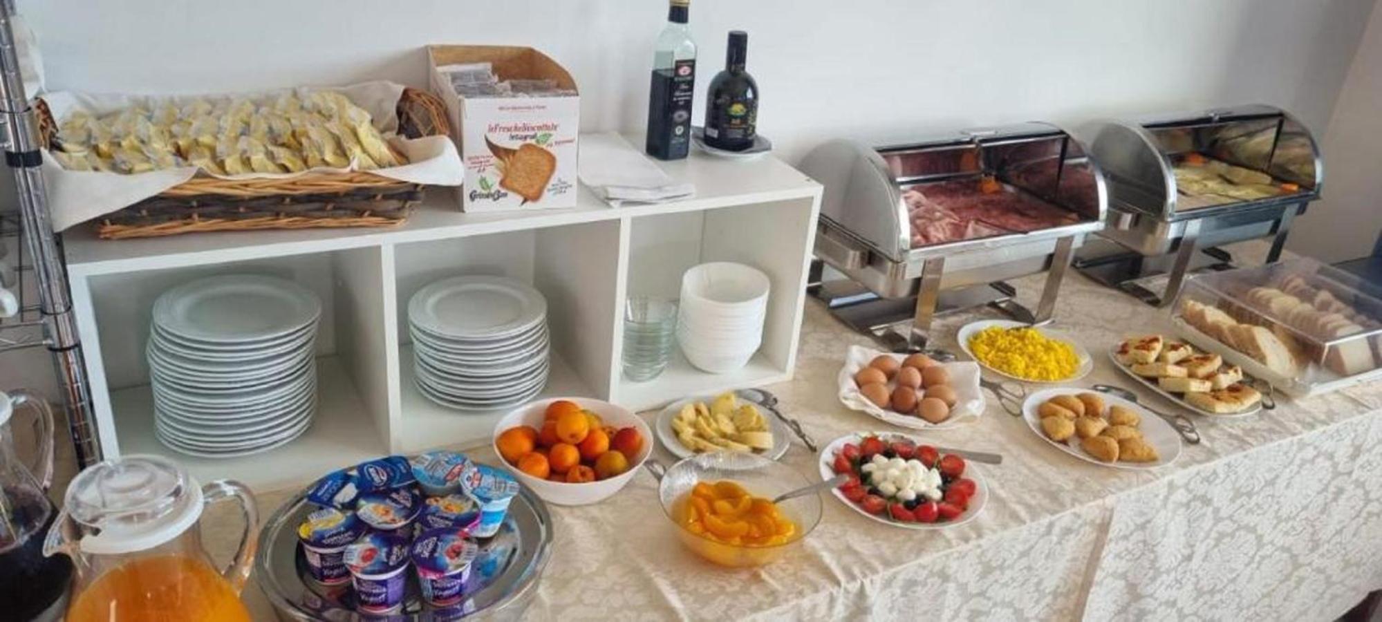 Mare Blu -- Boutique Hotel Pineto