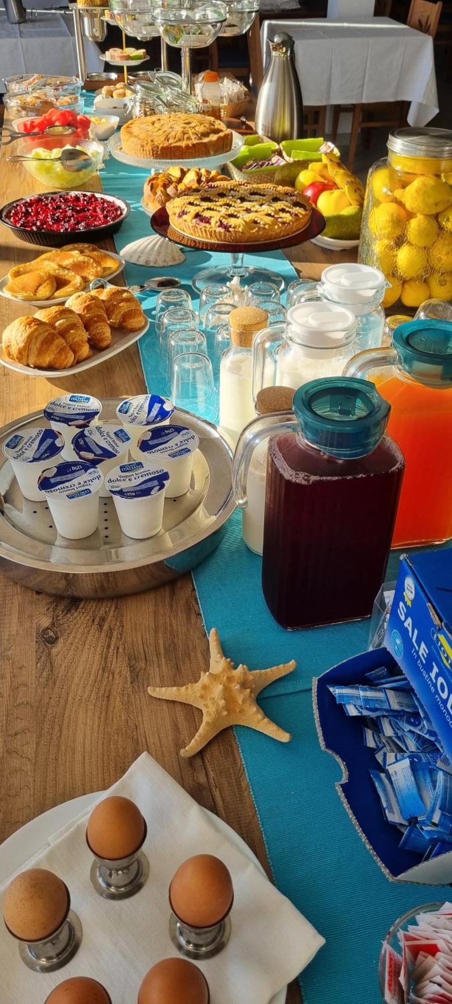 Hotel Mare Blu -- Boutique Pineto